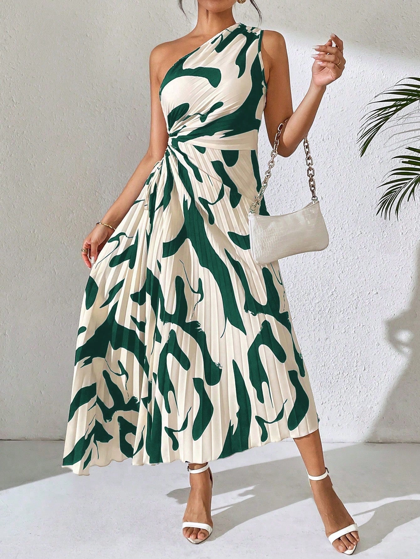 Vestido Longo Plissado Assimétrico