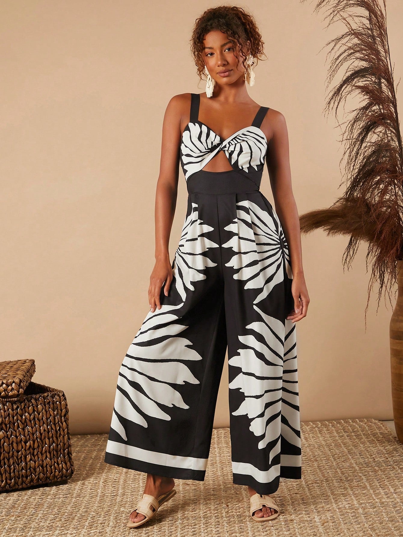 Macacão Bicolor Trançado Elegante