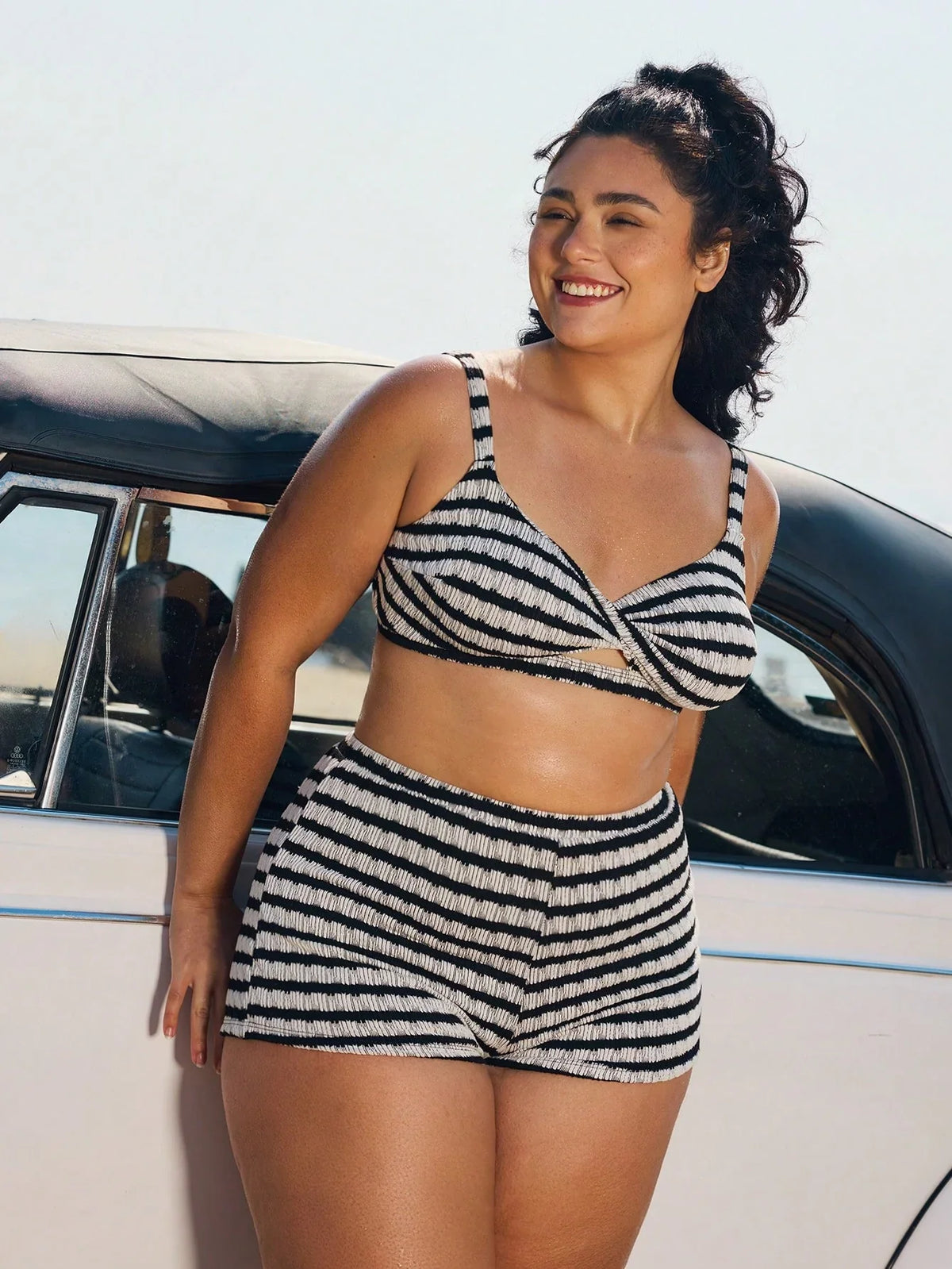 Biquíni Shorts Plus Size Listrado