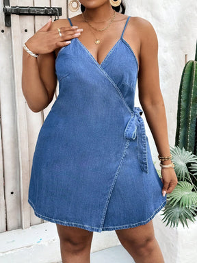 Vestido Jeans Transpassado Plus Size Lauren
