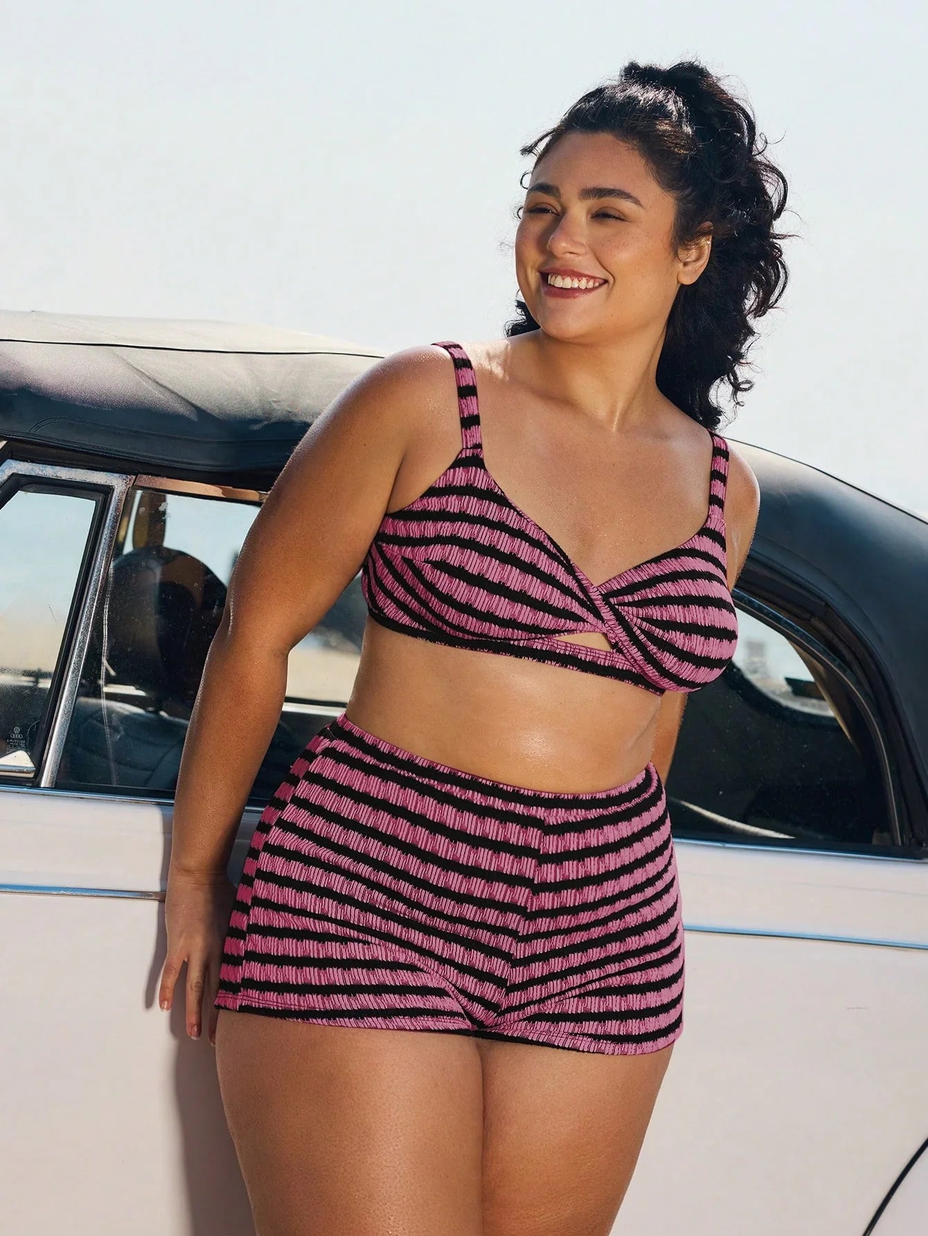 Biquíni Shorts Plus Size Listrado