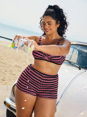 Biquíni Shorts Plus Size Listrado