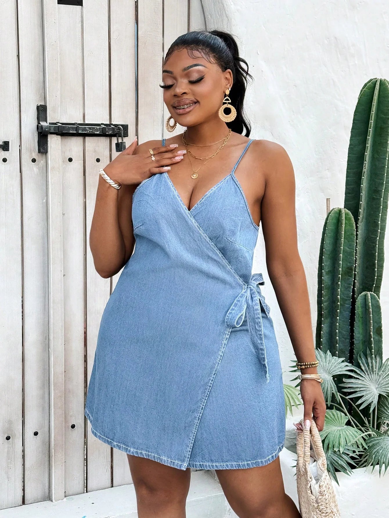 Vestido Jeans Transpassado Plus Size Lauren