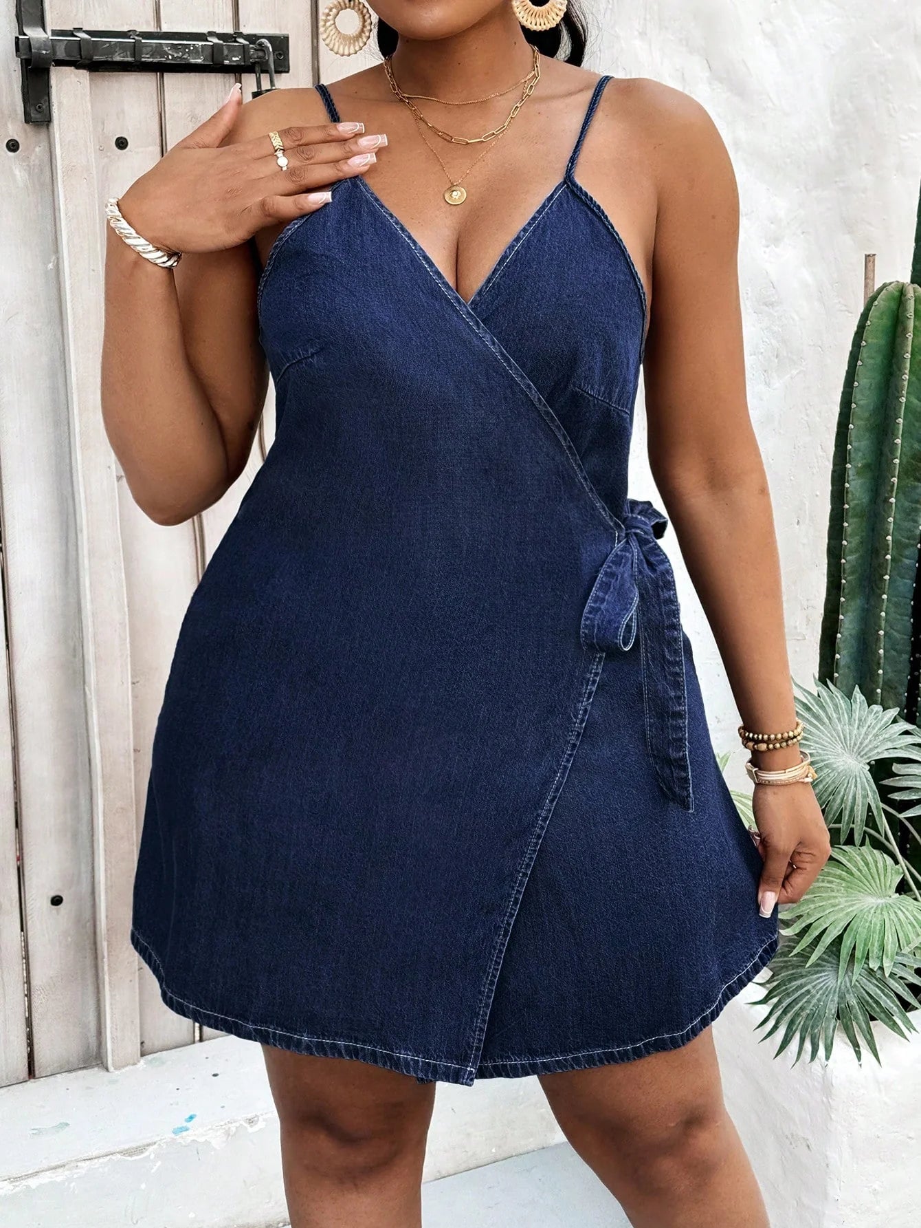 Vestido Jeans Transpassado Plus Size Lauren