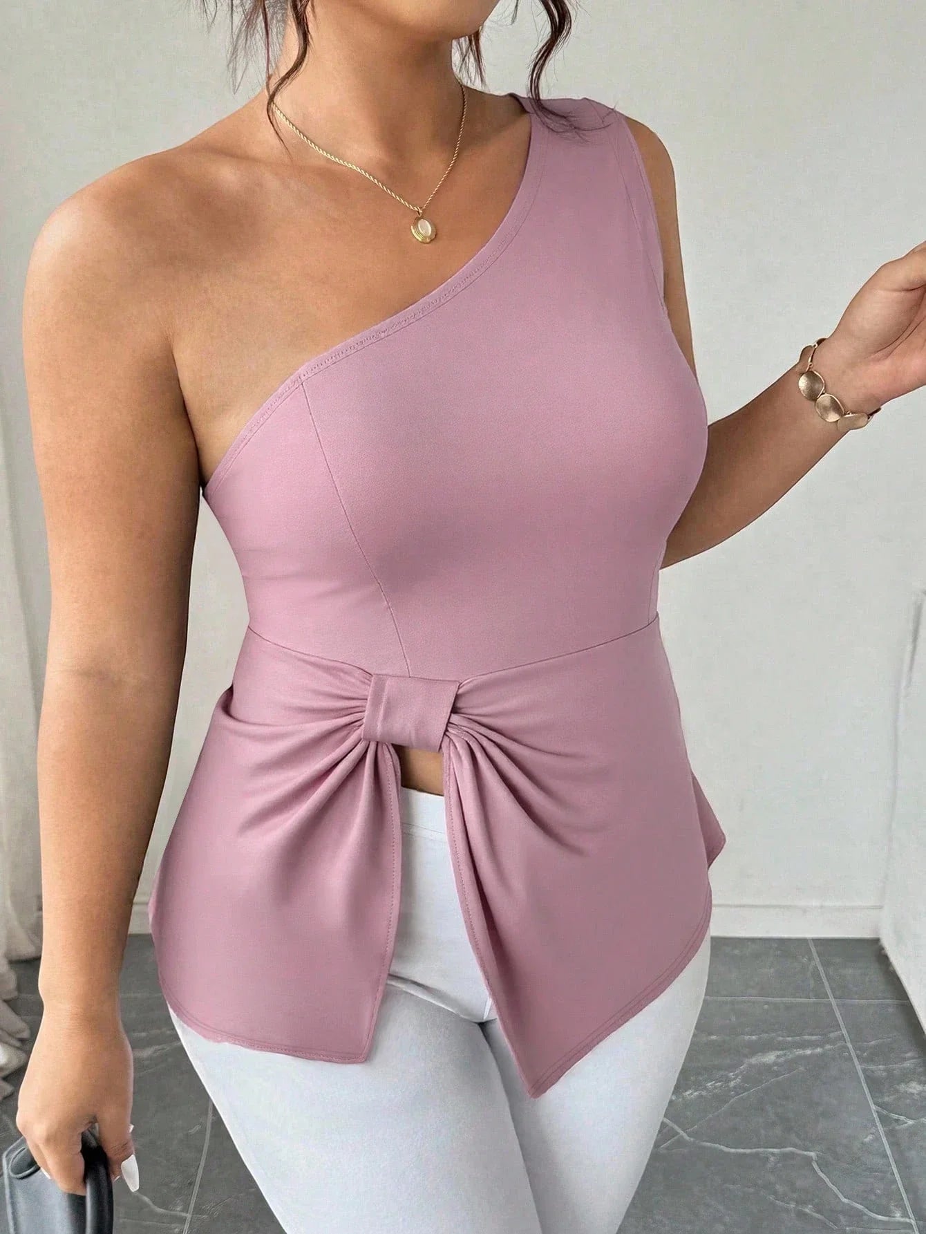 Blusa Um Ombro Plus Size Harper