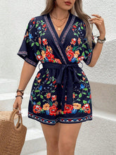 Macaquinho Plus Size Floral