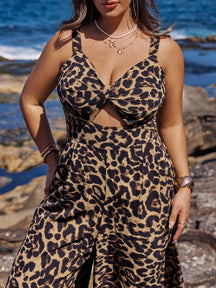 Macacão Plus Size Animal Print Gabriela