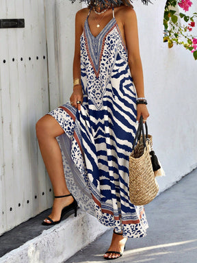 Vestido Halter Estampado e Costas Abertas