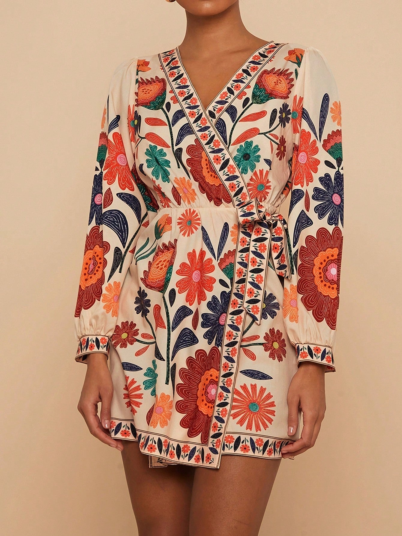 Vestido Curto Floral