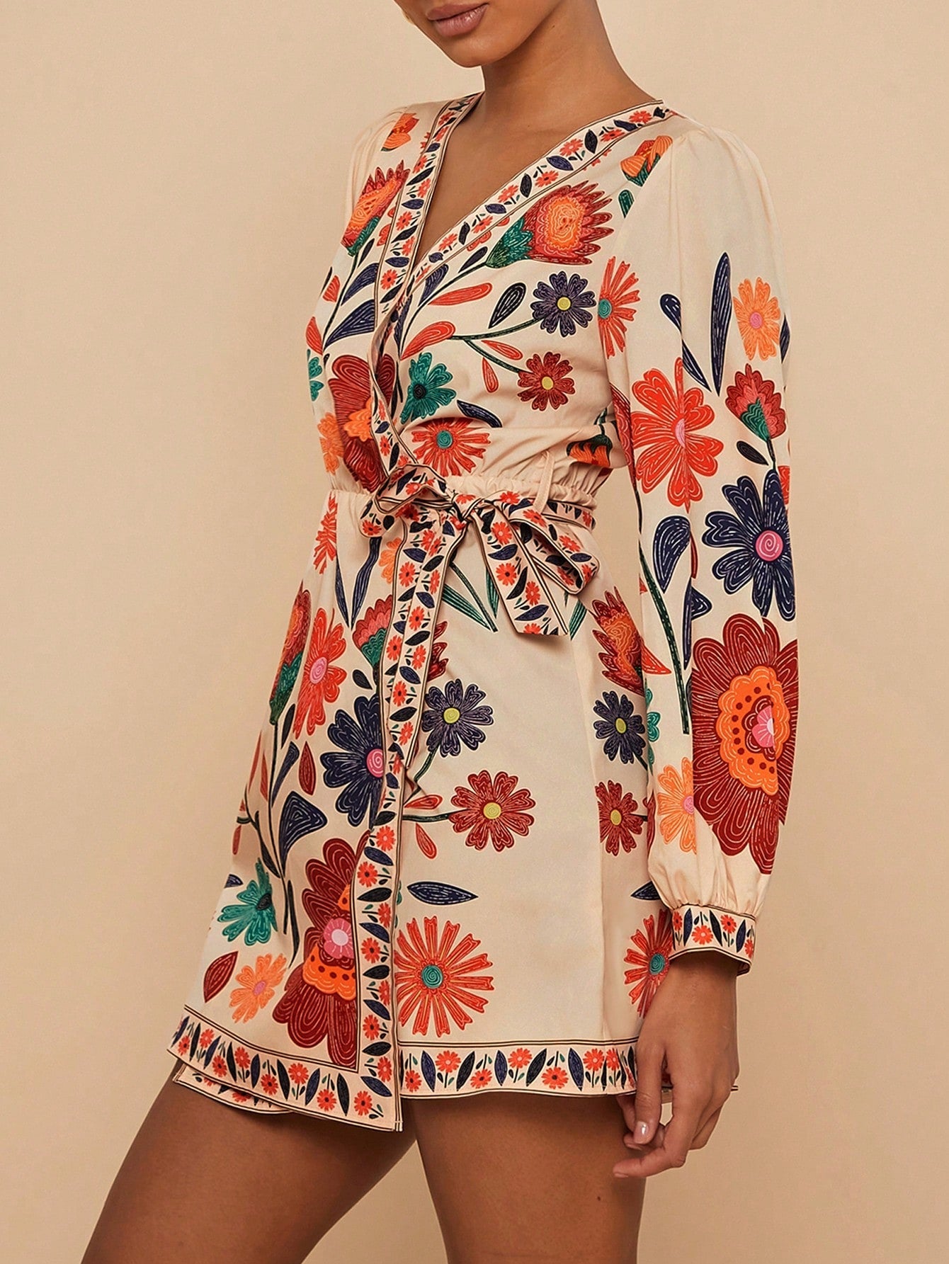 Vestido Curto Floral